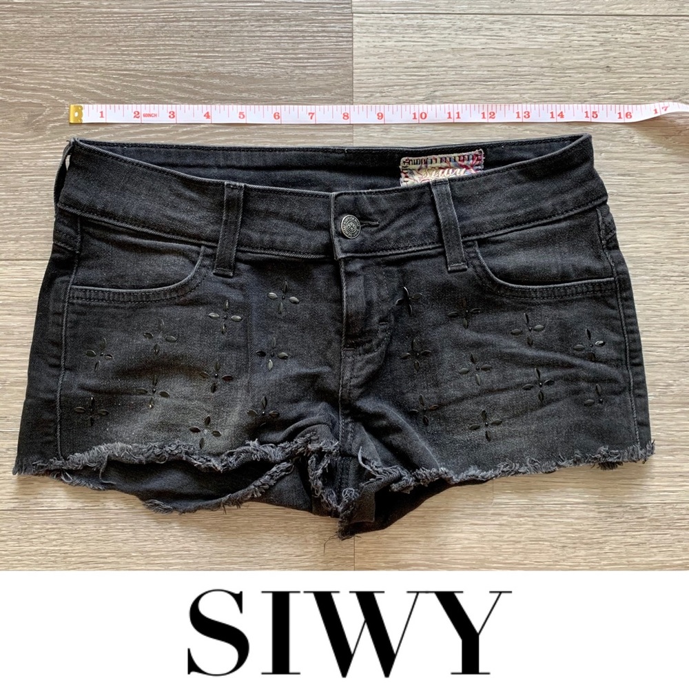Siwy Camilla cutoff black diamond shorts